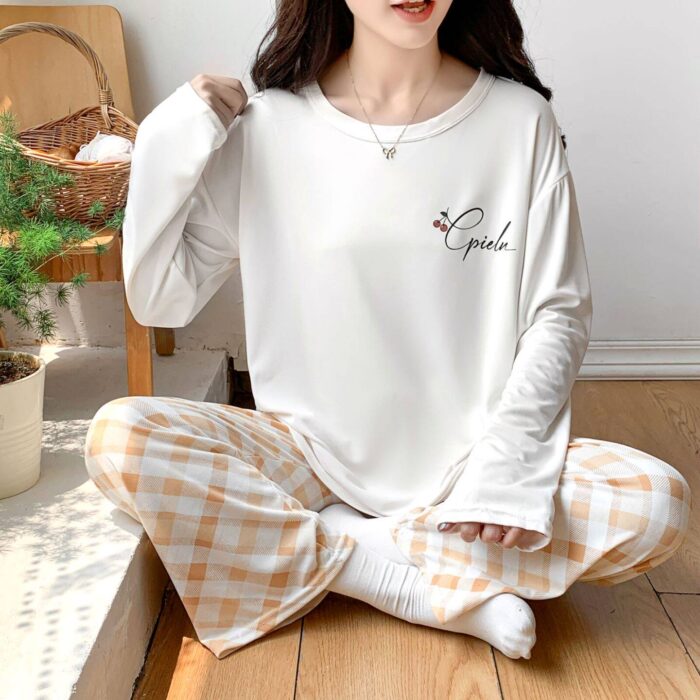 Cozy Lounge Wear Set – Soft & Elegant - Image 2