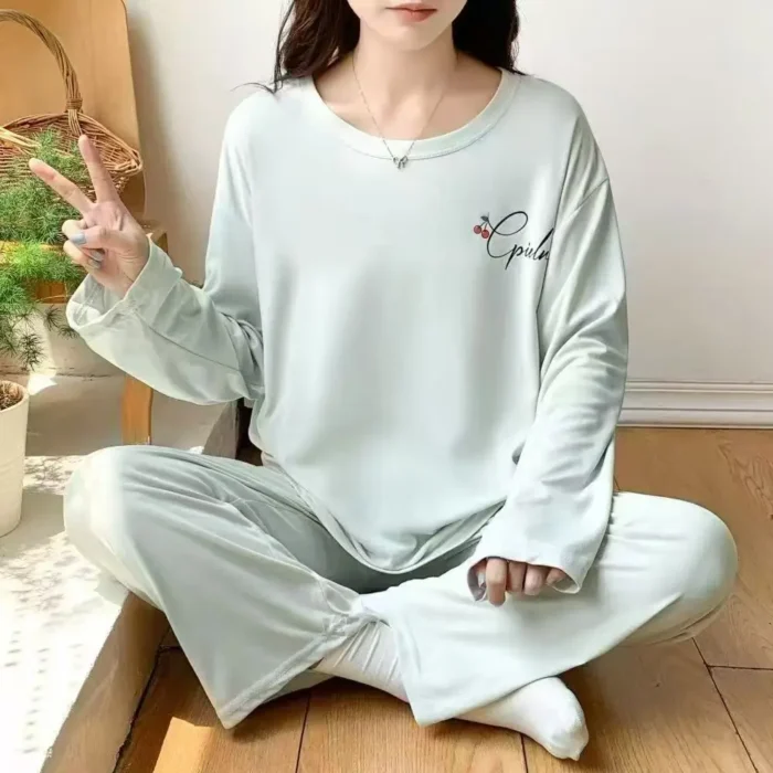 SoftTouch Minimal Lounge Tosser Set - Image 3