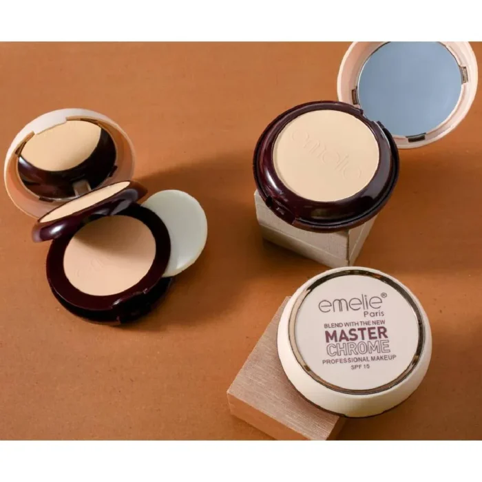 Emelie Paris Master Chrome Compact Powder - Image 2