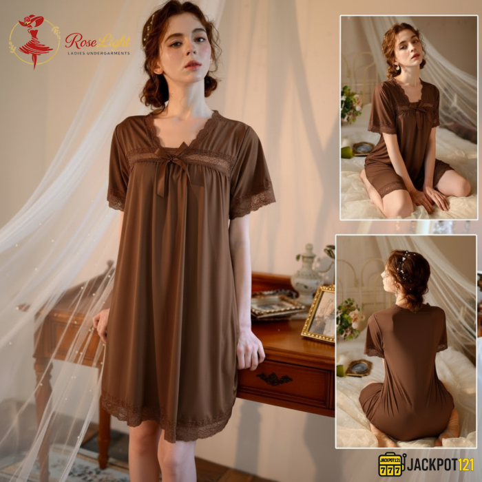 Beautiful Vintage Elegance Nightgown - Image 2