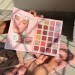 Mocallure Yara 5-in-1 All-in-One Makeup Book Palette - Image 3