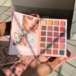 Mocallure Yara 5-in-1 All-in-One Makeup Book Palette - Image 4