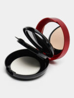 Emelie Paris Mattifying 24H Fresh Wear Perfect Compact Powder. - Image 3
