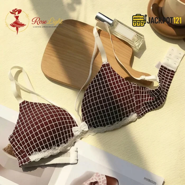 Triangle Cup Thin Padded Non-Wired Bra - Image 3