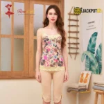 Graceful Floral Sleepwear Set with Lace Trim & Capri Pants - Image 5